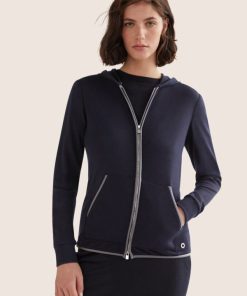 Alexiasuarez.shop1b363577a8 2