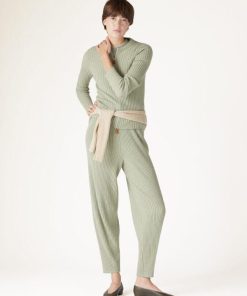 Alexiasuarez.shop20eb680a76 1