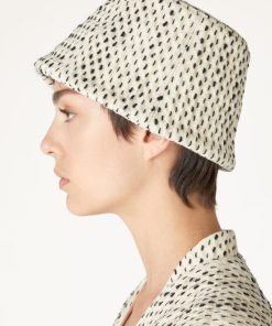 Alexiasuarez.shop2a6d49a160 2