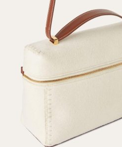 Alexiasuarez.shop2c34eb630e 1