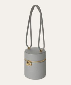 Alexiasuarez.shop48af5156ed 2