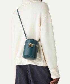 Alexiasuarez.shop4a147e1af5 3