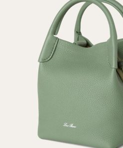 Alexiasuarez.shop4ede24f744 2