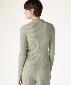 Alexiasuarez.shop5b03c7afd7 1