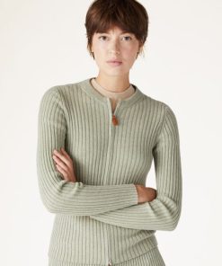 Alexiasuarez.shop5b03c7afd7 3