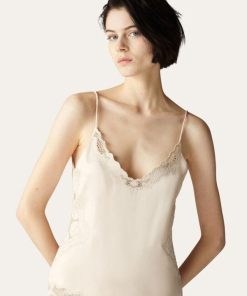 Alexiasuarez.shop7ffab7cd15 1