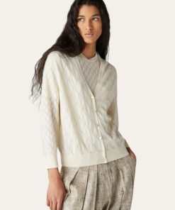 Alexiasuarez.shop89f40cd1ea 1