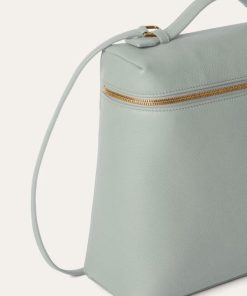 Alexiasuarez.shop8e41ed9652 1