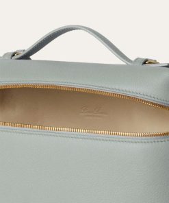 Alexiasuarez.shop8e41ed9652 2