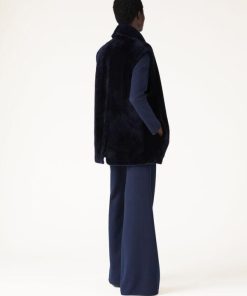 Alexiasuarez.shopf33399d55b 4