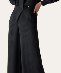 Alexiasuarez.shopf36d24434f 5