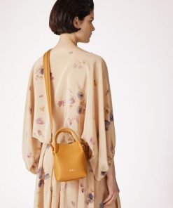 Alexiasuarez.shopfdb00cb223 2